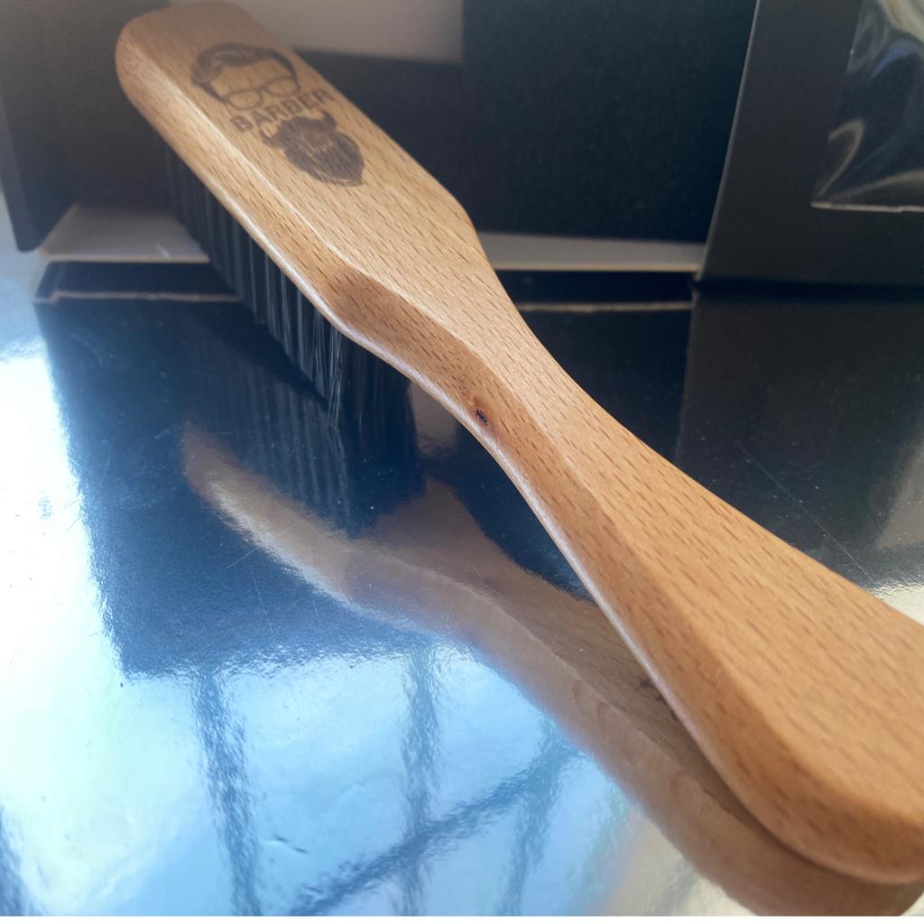 Cepillo para barba