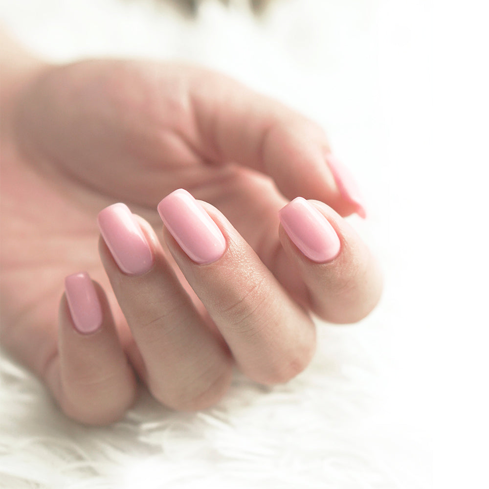 Valmy Base y Top, 2 en 1, Protección y durabilidad para el esmalte con secado rápido. 14 ml.