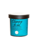 CHAMPÚ DE SAL formulado a base de sal marina que proporciona brillo, cuerpo y volumen a los cabellos finos. Tamaño de 400g.