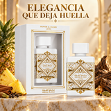 Perfume Lattafa Honor & Glory 100 ml en escena premium dorada